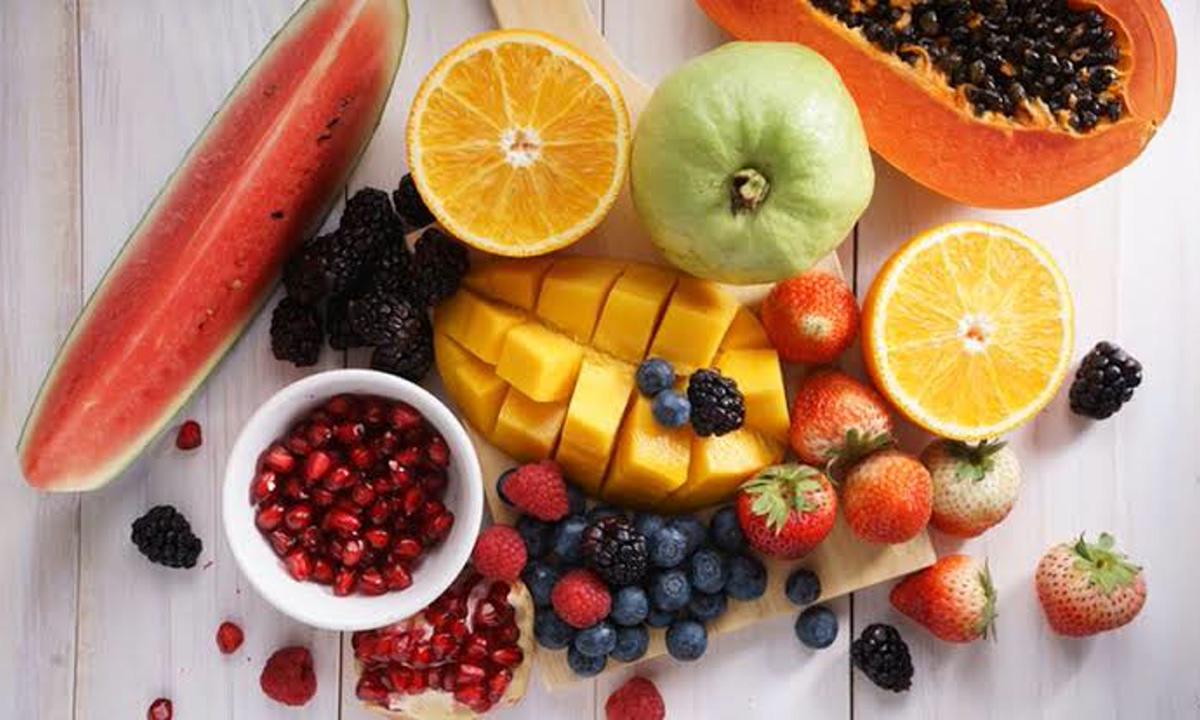 Is It Healthy to Eat Fruits on Empty Stomach in Morning?