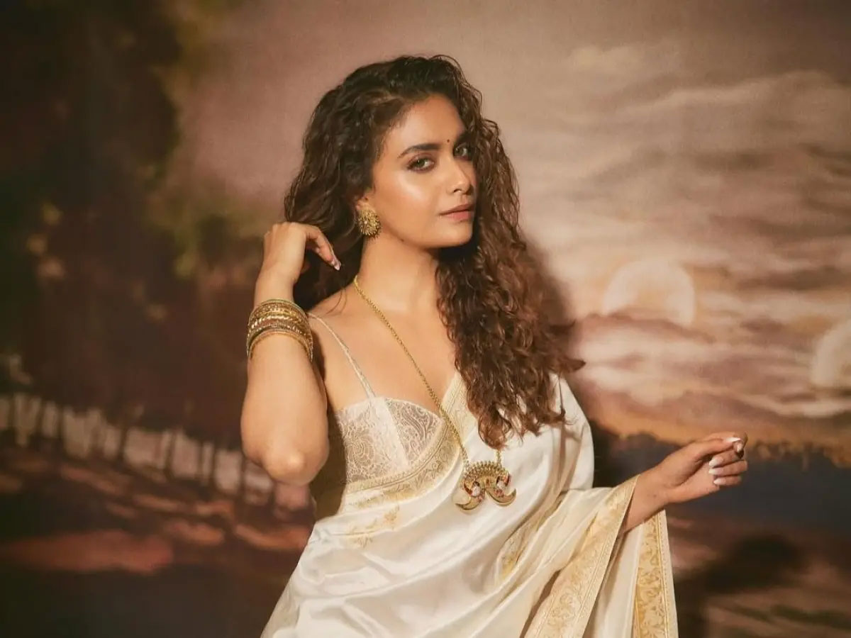 Keerthy Suresh Repeating the Same Mistake Again?