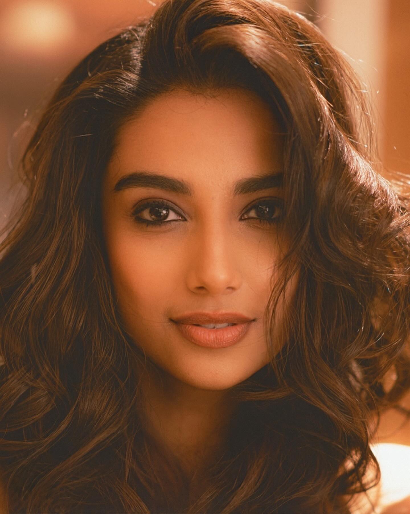Meenakshi Chaudhary Takes Social Media by Storm: Fans React