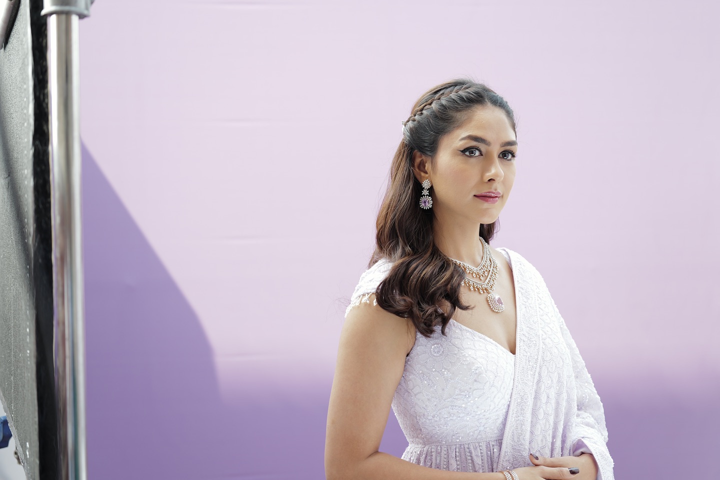 Mrunal Thakur Lavender Look with a Desi Twist is Turning Heads