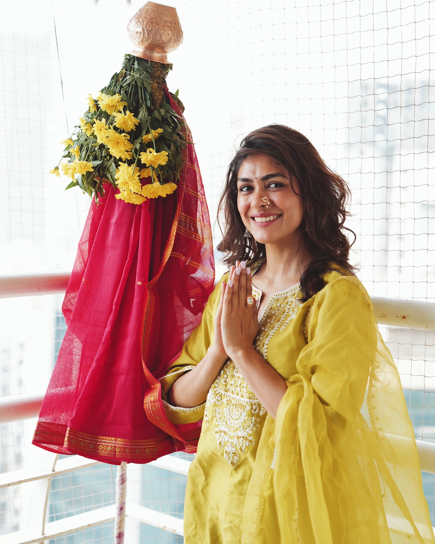 Mrunal Thakur Photogallery