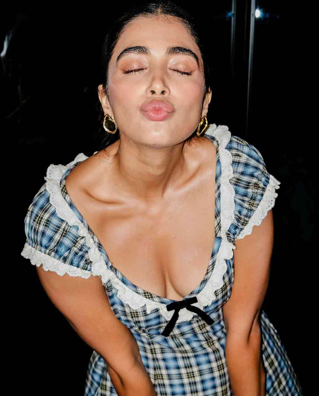 Pooja Hegde Stuns In Her Latest Party-Ready Outfit