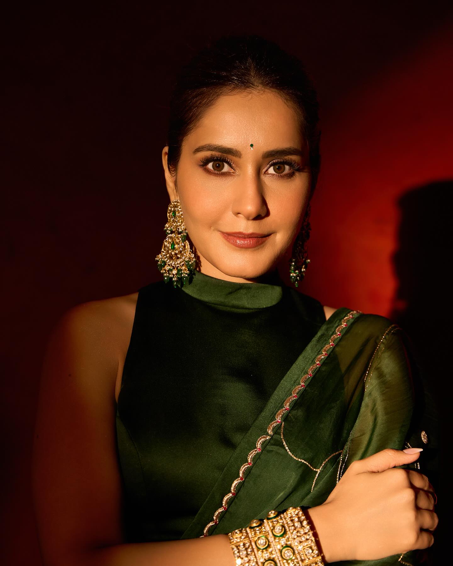 Raashi Khanna Photogallery