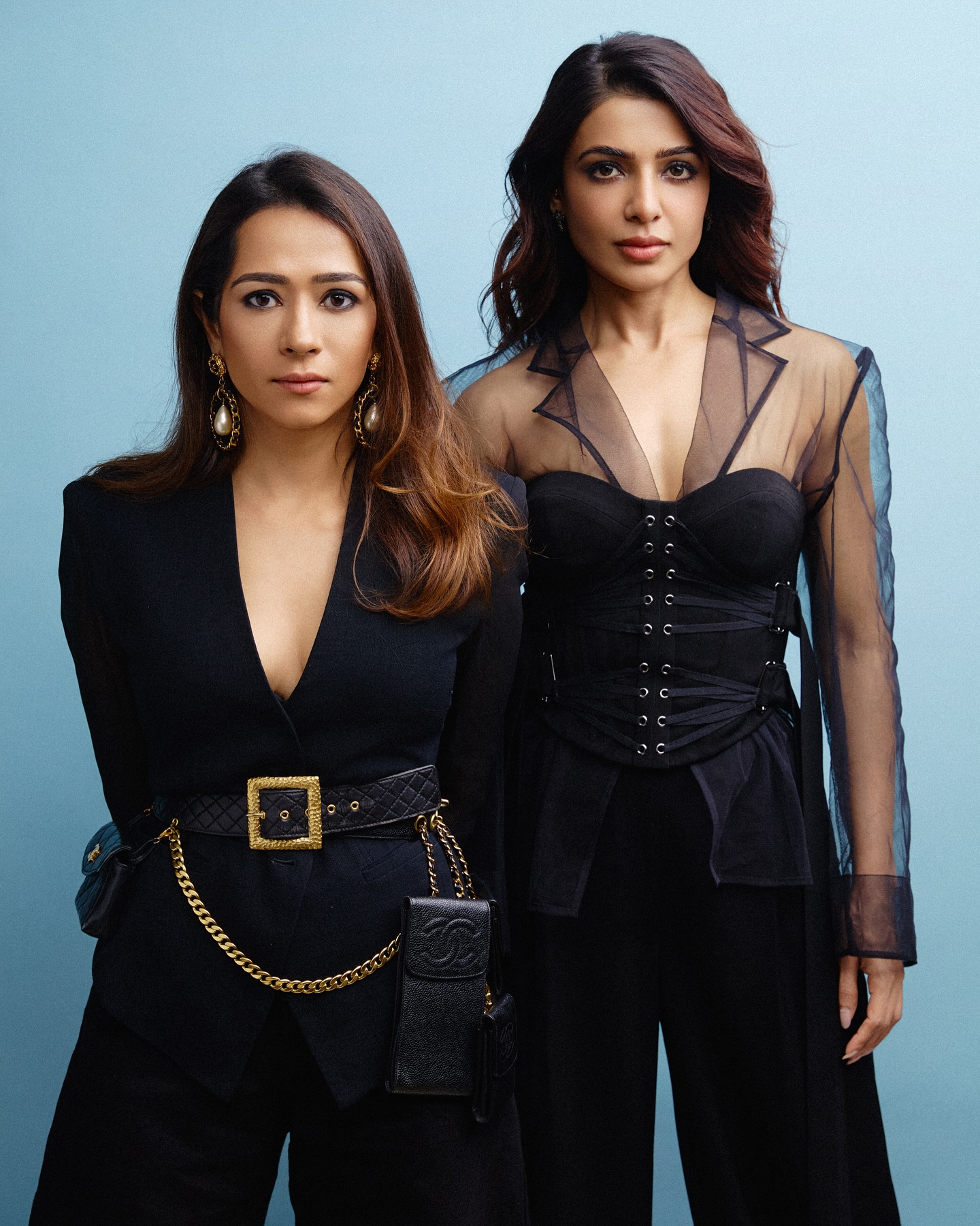 Samantha's Glamorous Black Look Becomes the Talk of the Town