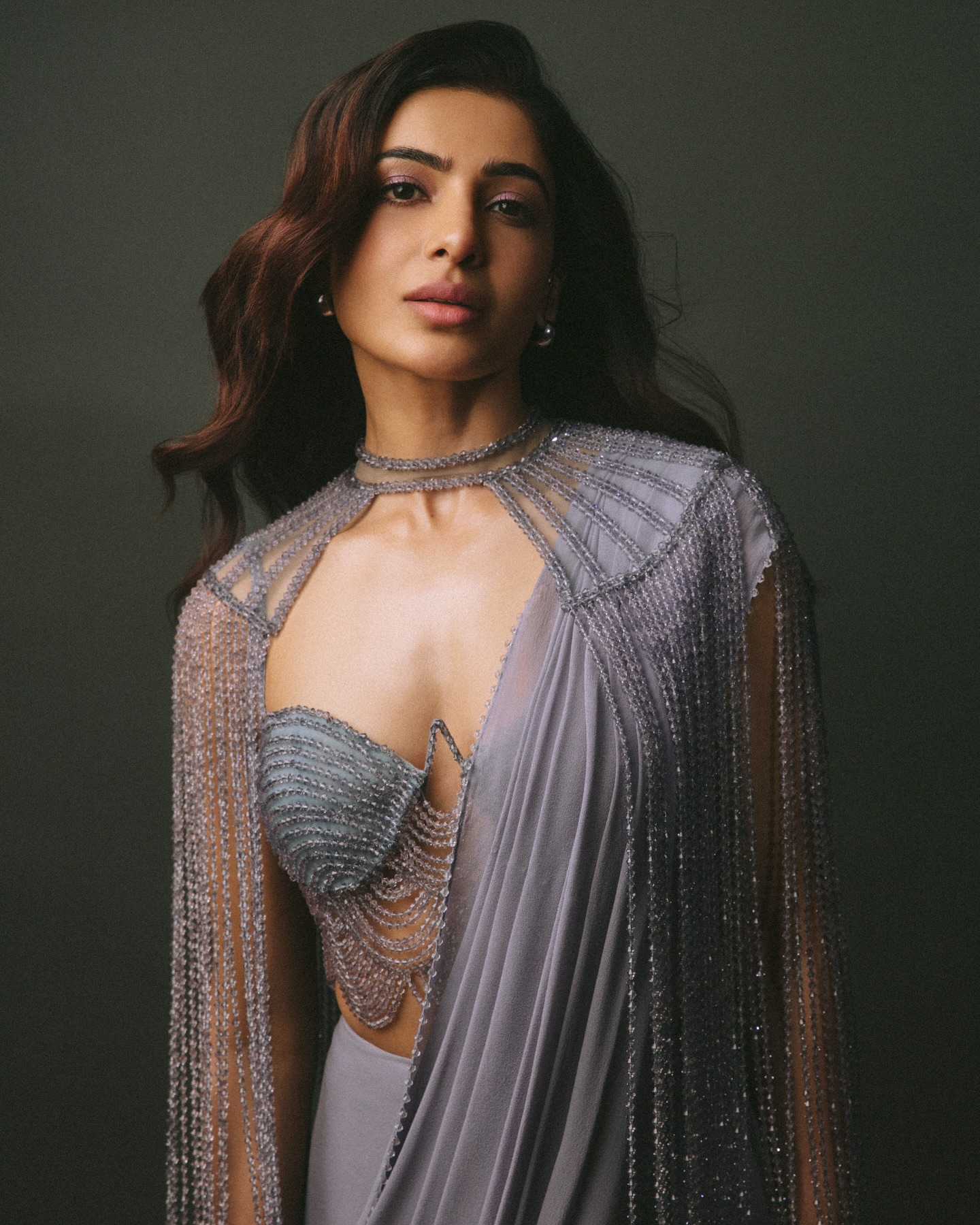 Samantha Stuns in Lavender: Redefining Modern Fashion Trends