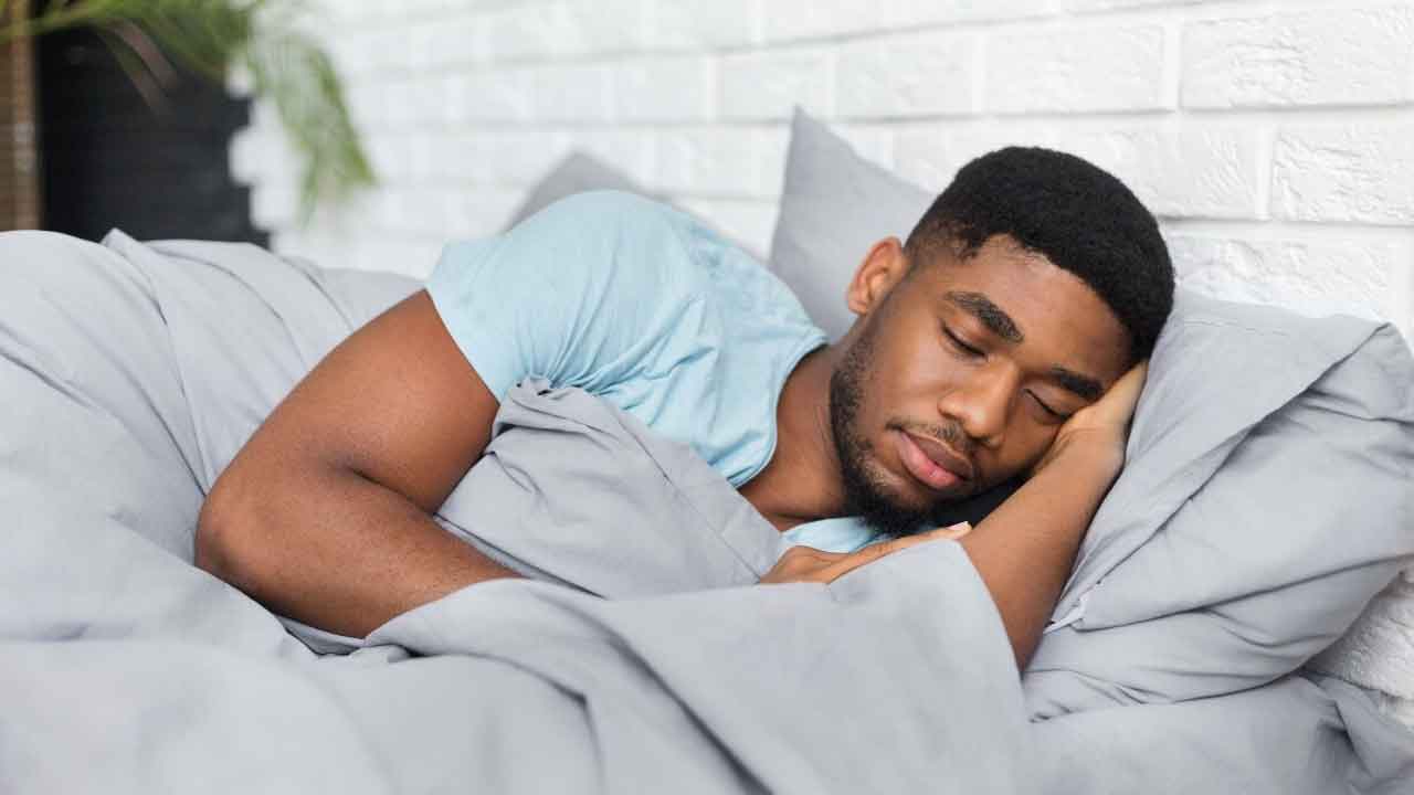 Why Men Wake Up Often to Pee: Signs and Solutions