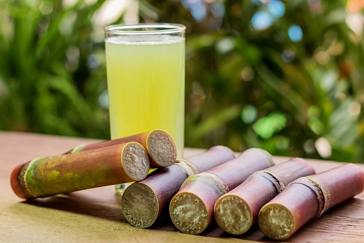Is Sugarcane Juice Good for Health? Benefits & Risks for Diabetics