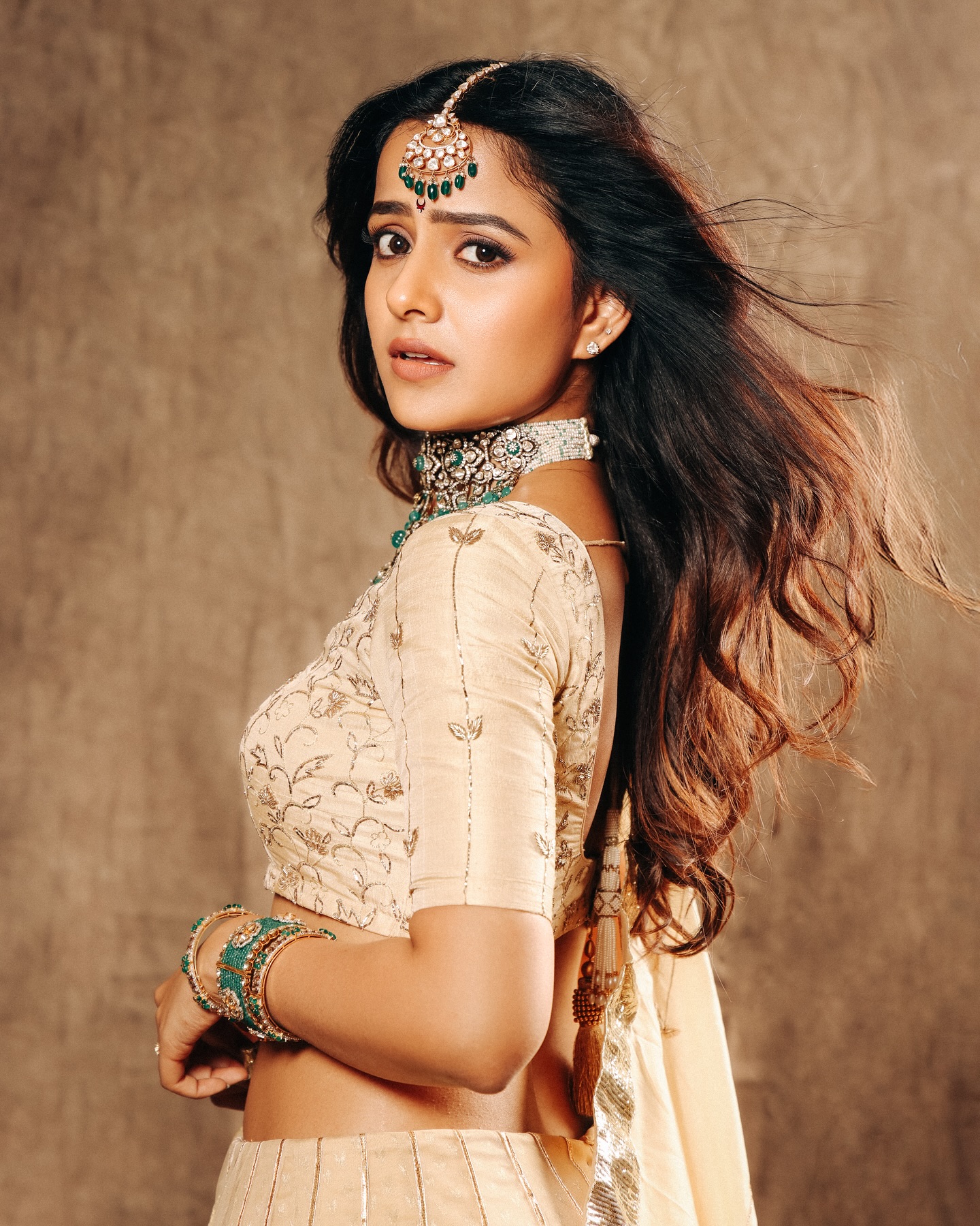 Vaishnavi Chaitanya’s Ugadi Look Celebrates Tradition With Style