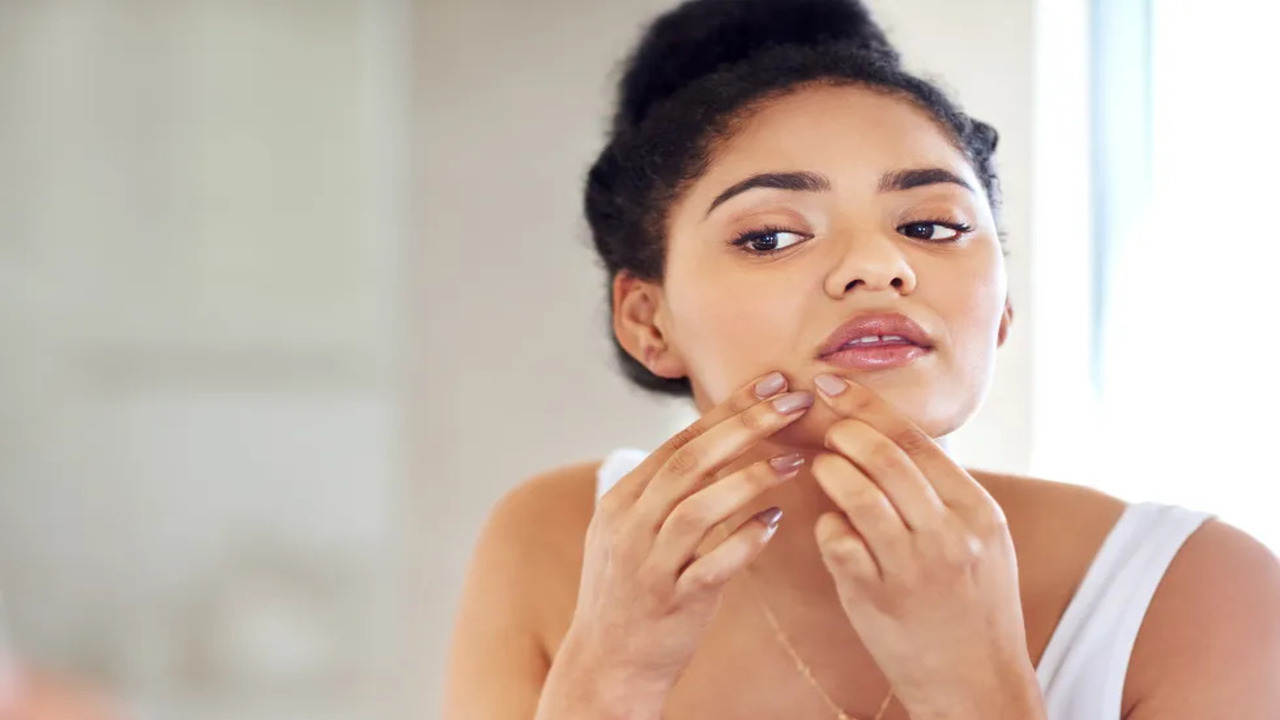 How Emotions Trigger Acne and Affect Your Skin