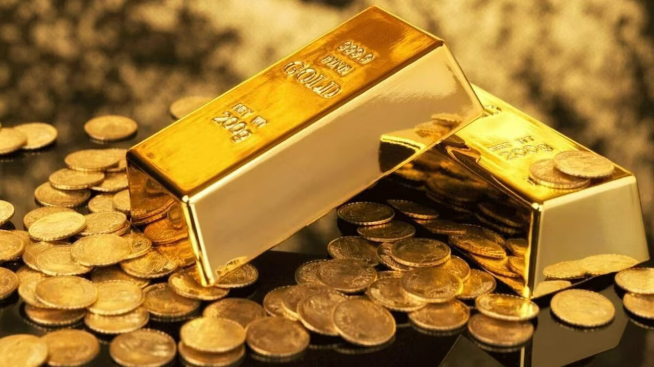 Should You Invest in Gold Now? Prices Near ₹1 Lakh