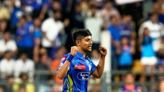 10 First-Ball Wicket Takers On IPL Debut