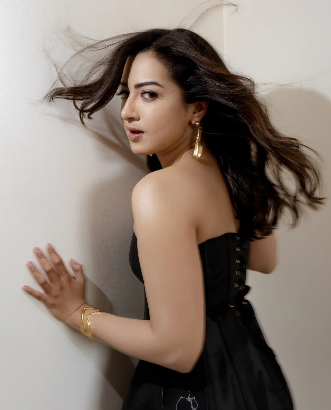 Catherine Tresa: Her style statement is just WOW