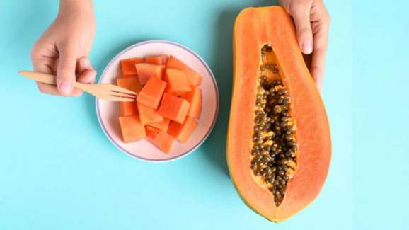 Papaya on an Empty Stomach: Here Is What Happens To Your Health