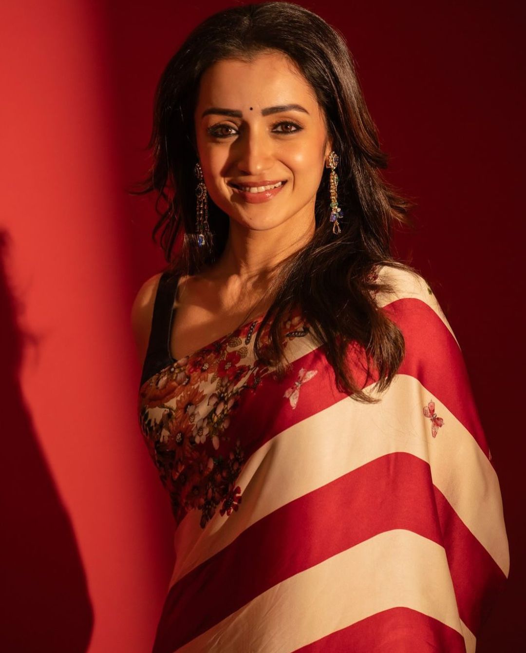 Trisha Kirshnan looks gorgeous in Thug life Promotions