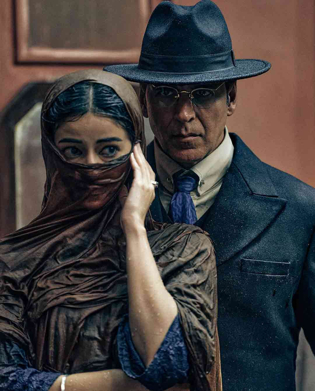 Ananya Panday’s BTS Moments with Akshay Kumar Go Viral