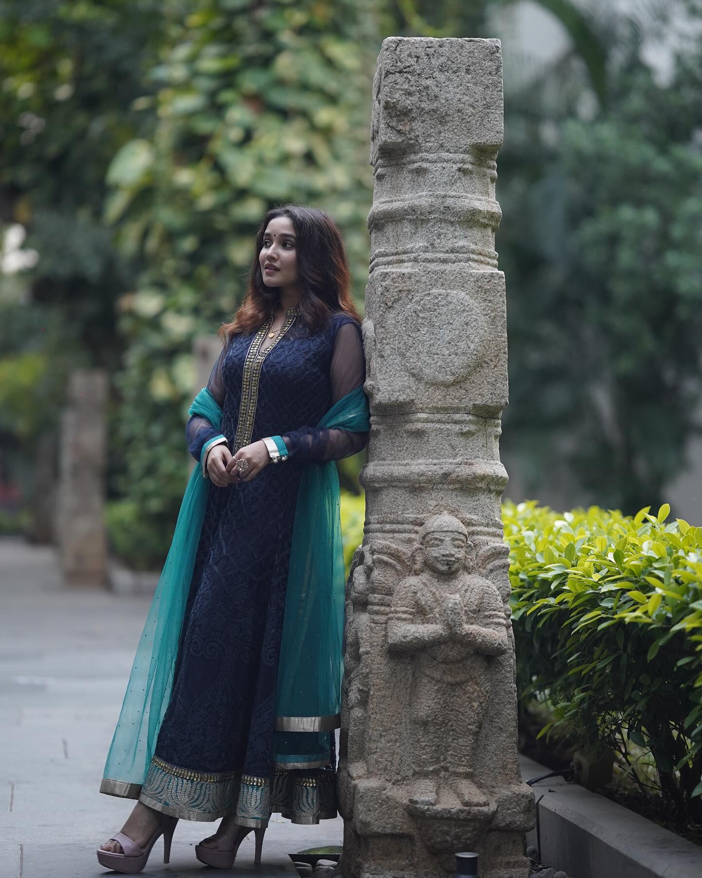 Anikha Surendran Photo Gallery