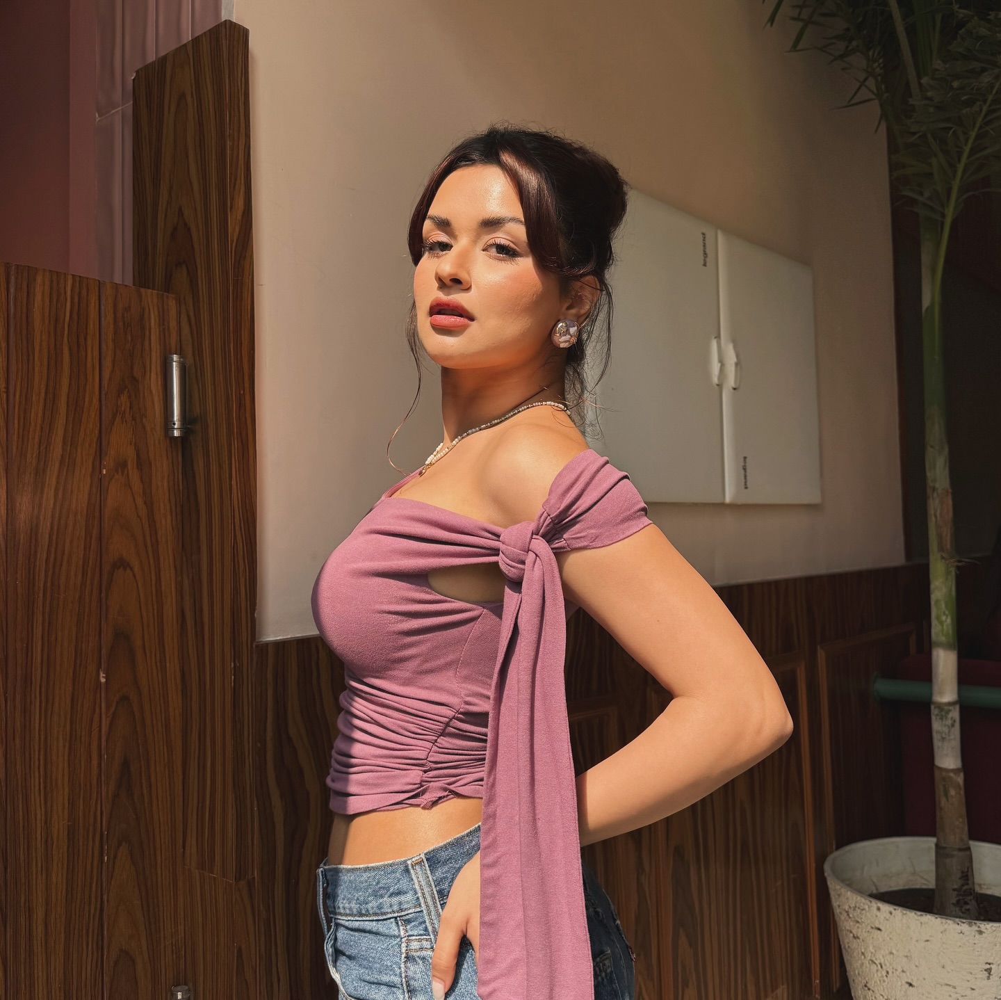 Avneet Kaur Photogallery