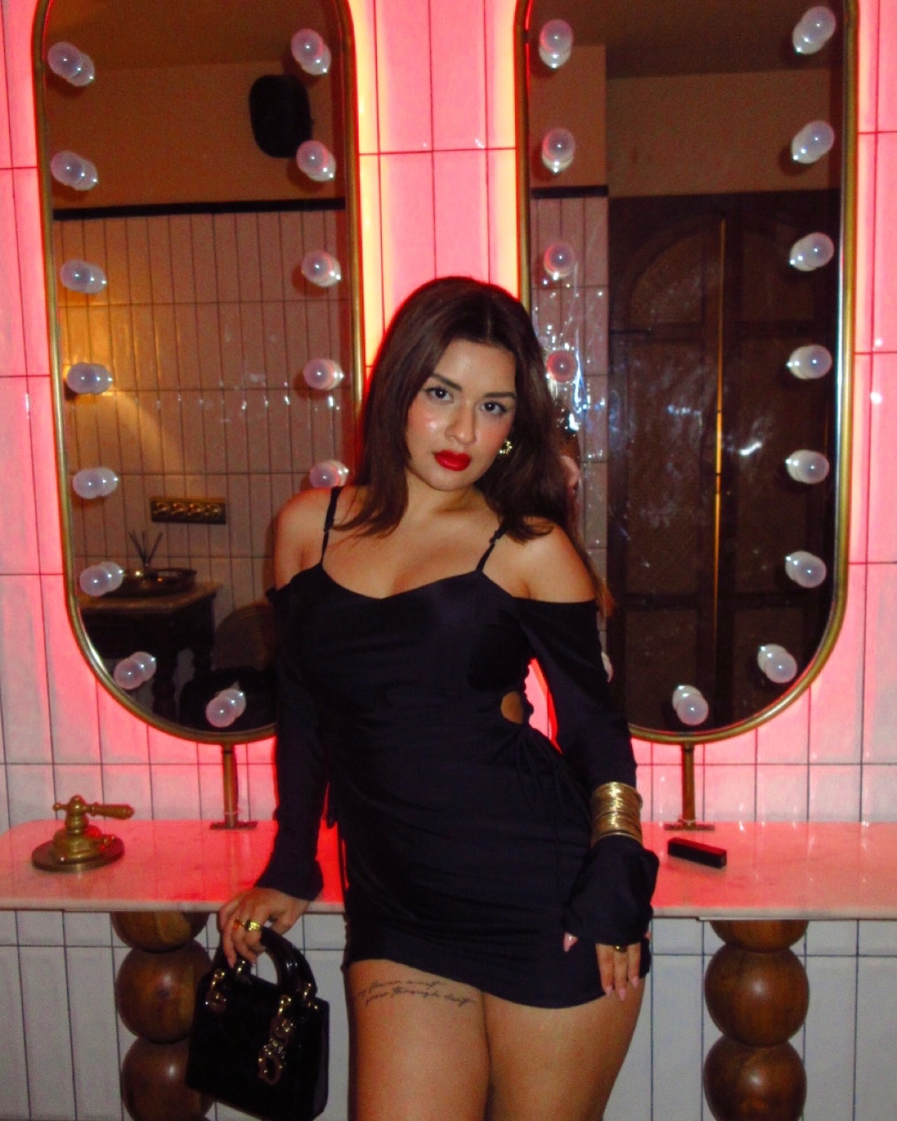 Avneet Kaur Photogallery