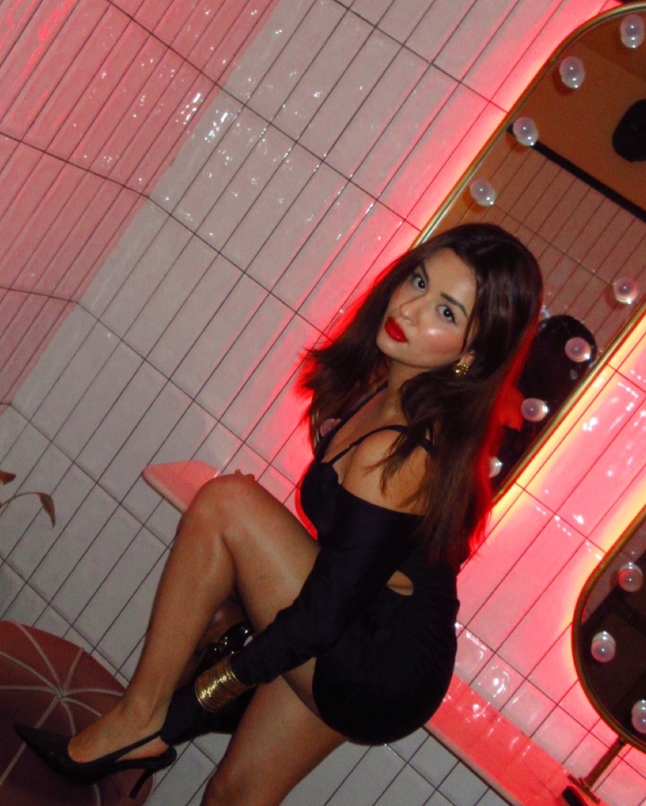 Avneet Kaur Photogallery