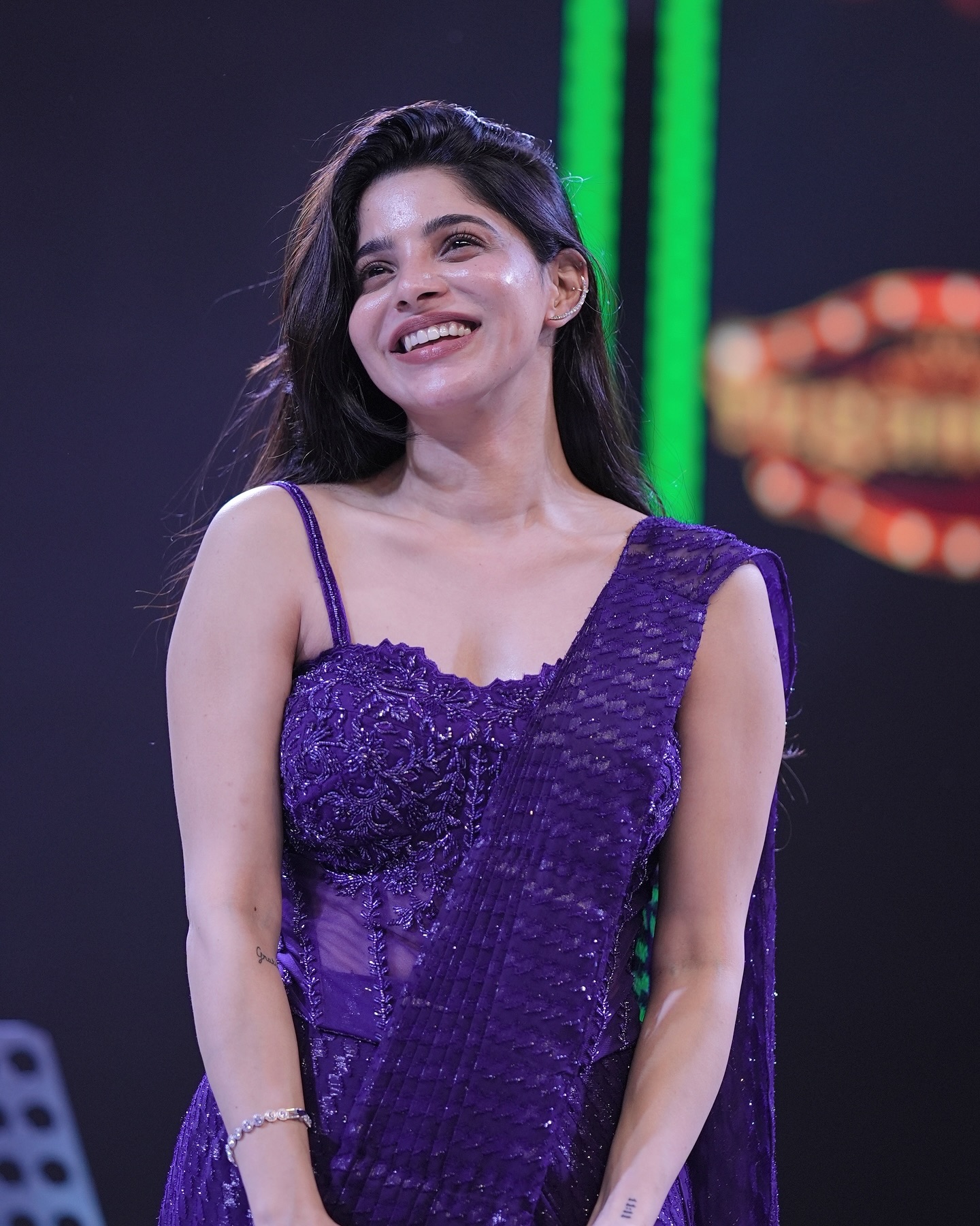 Divya Bharathi Photogallery