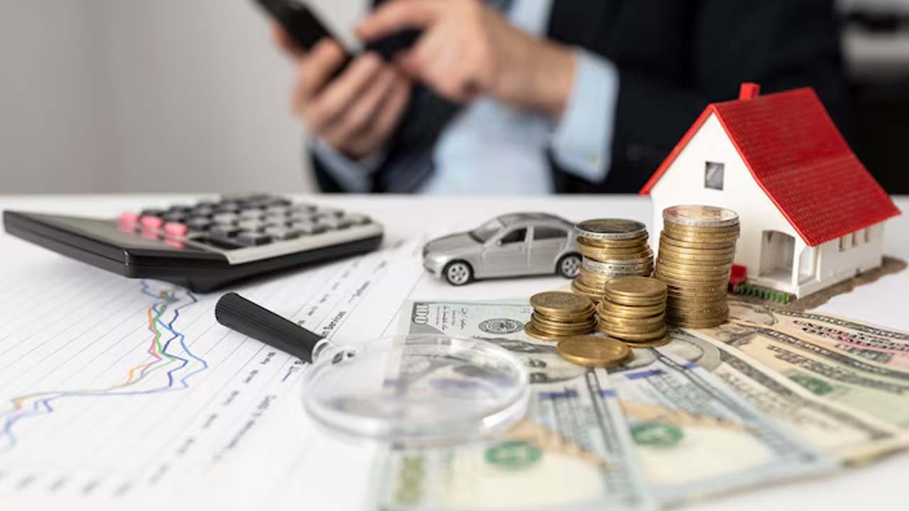 5 Reasons to Invest in Fixed Deposits (FDs)