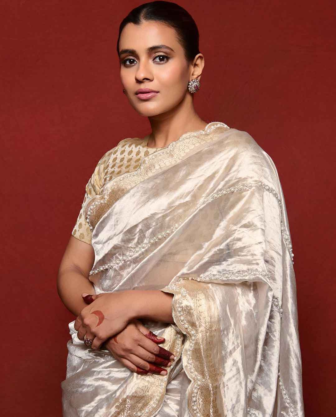 Hebba Patel Visits Bangalore: Glamour Meets Charm