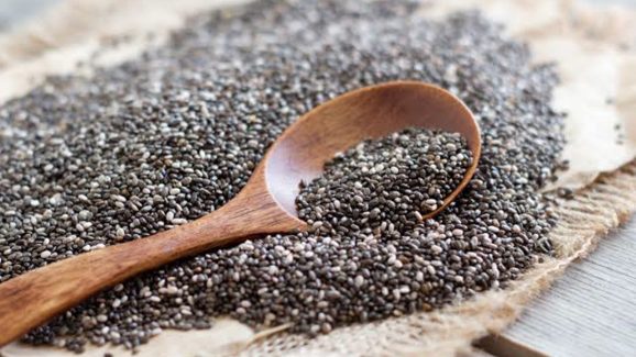 Eating Chia Seeds Wrong Way Can Be Risky, Warn Doctors
