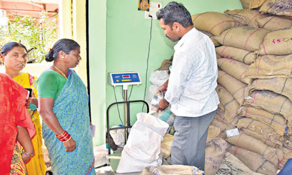 Fine Rice Shortage Hits Telangana Ration Shops