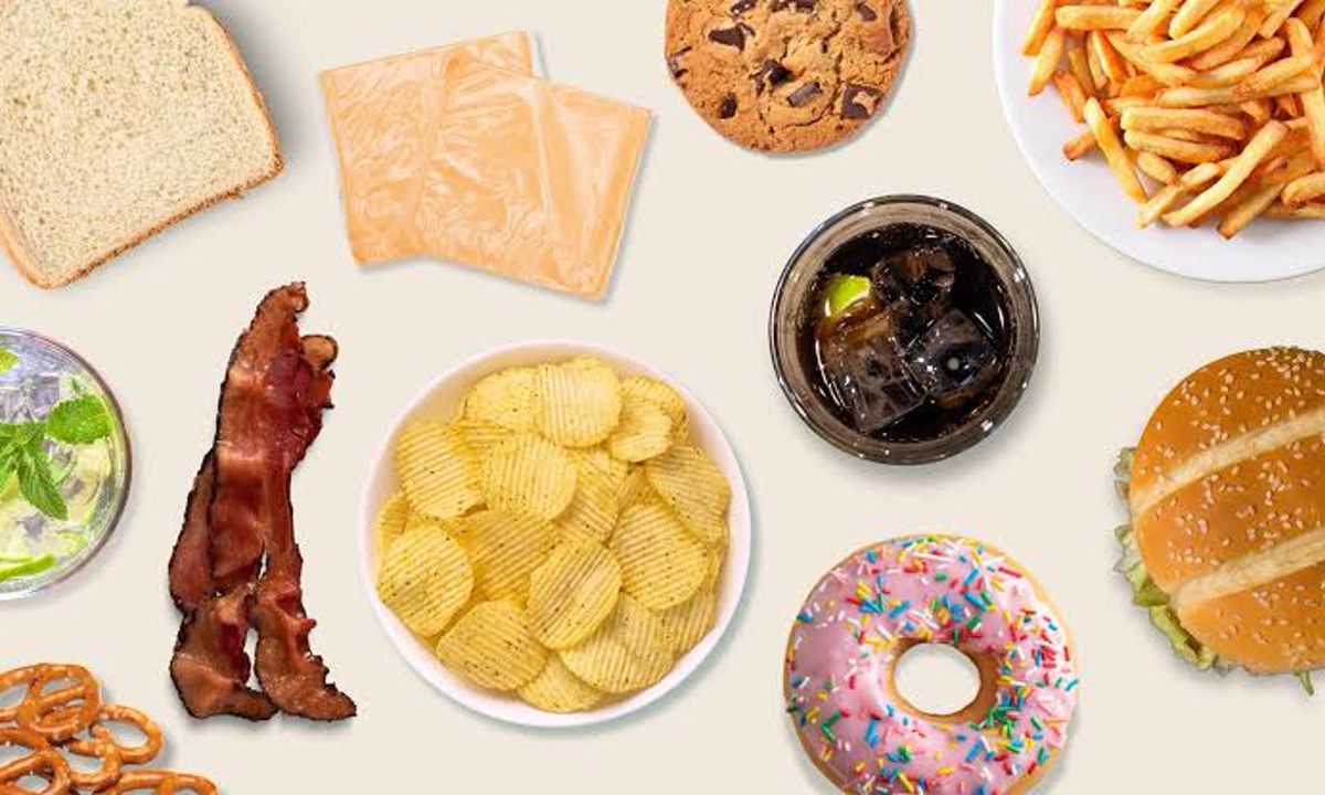Top 7 Harmful Foods You Should Avoid in Summer