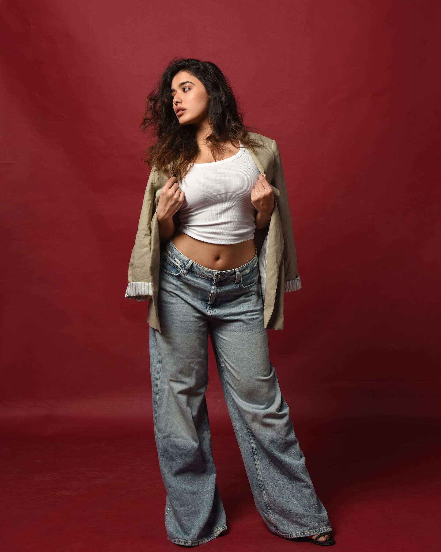 Ketika Sharma Turns Up the Heat with Stunning New Photos