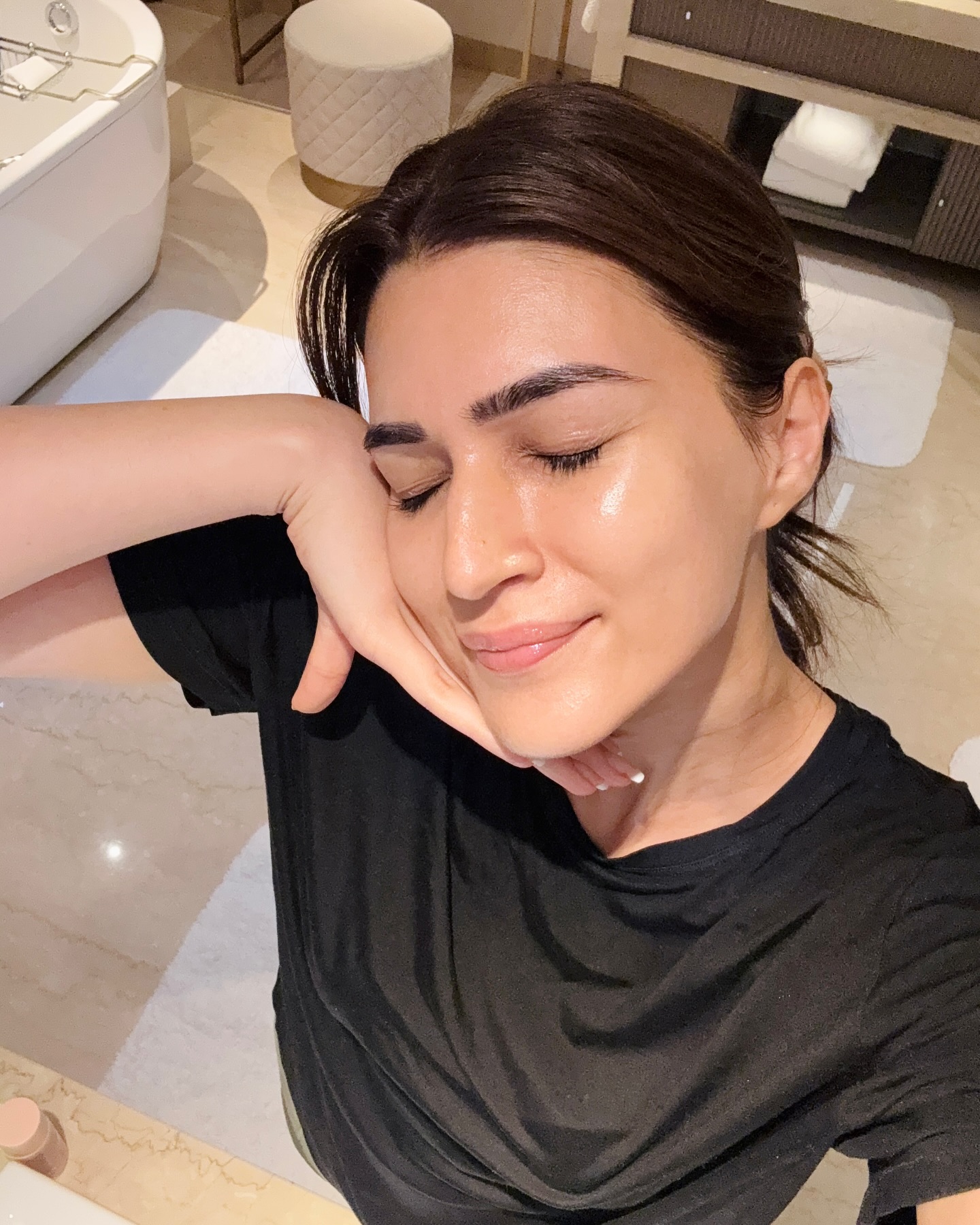 Kriti Sanon’s Stunning Journey in Style: March-ed into April