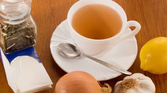 Secret Benefits of Drinking Onion Tea
