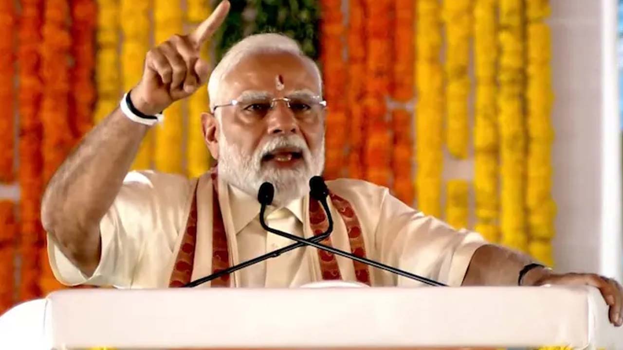 PM Modi Criticizes Stalin, Promotes Tamil Language