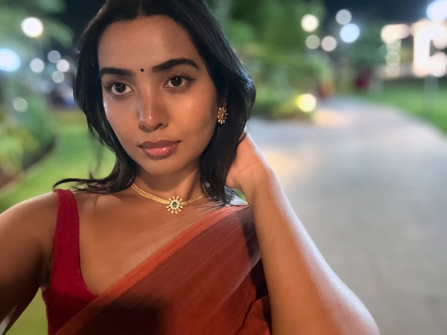 Shivathmika Rajashekar's Selfie Dump In Saree Is Unmissable
