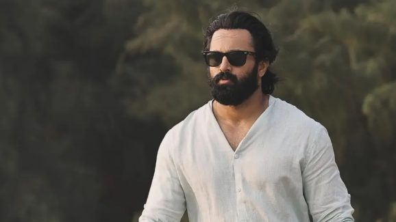 Unni Mukundan beats up his Manager: Here’s what we know