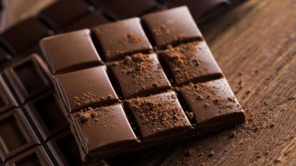 DYK This Black Chocolate Can Lower Cholesterol Naturally?