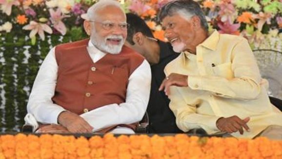 PM Modi Praises Chandrababu: Amaravati to Become Future City