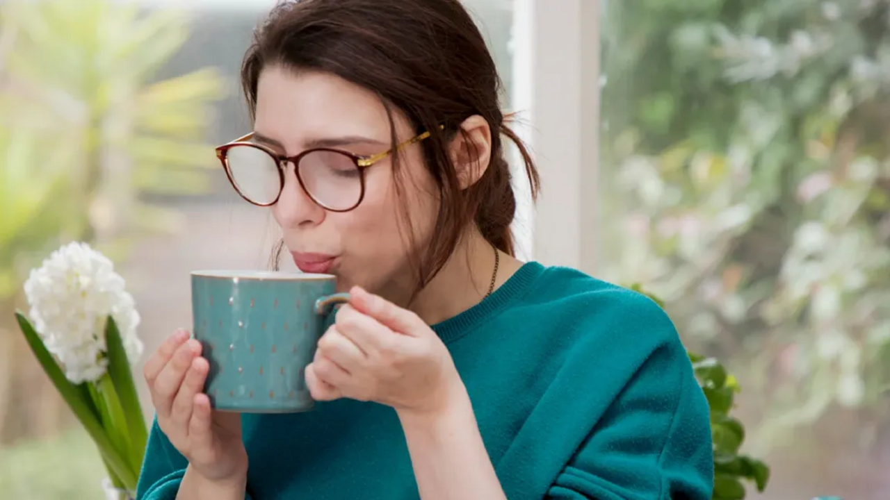 Amazing Health Benefits of Drinking Warm Water in Morning