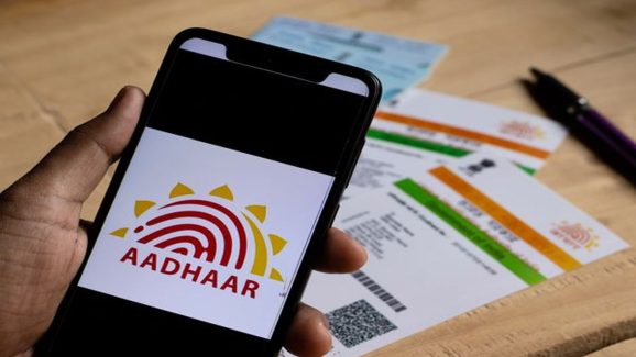 Can One Mobile Number Link Multiple Aadhaar Cards? Here’s What UIDAI Says