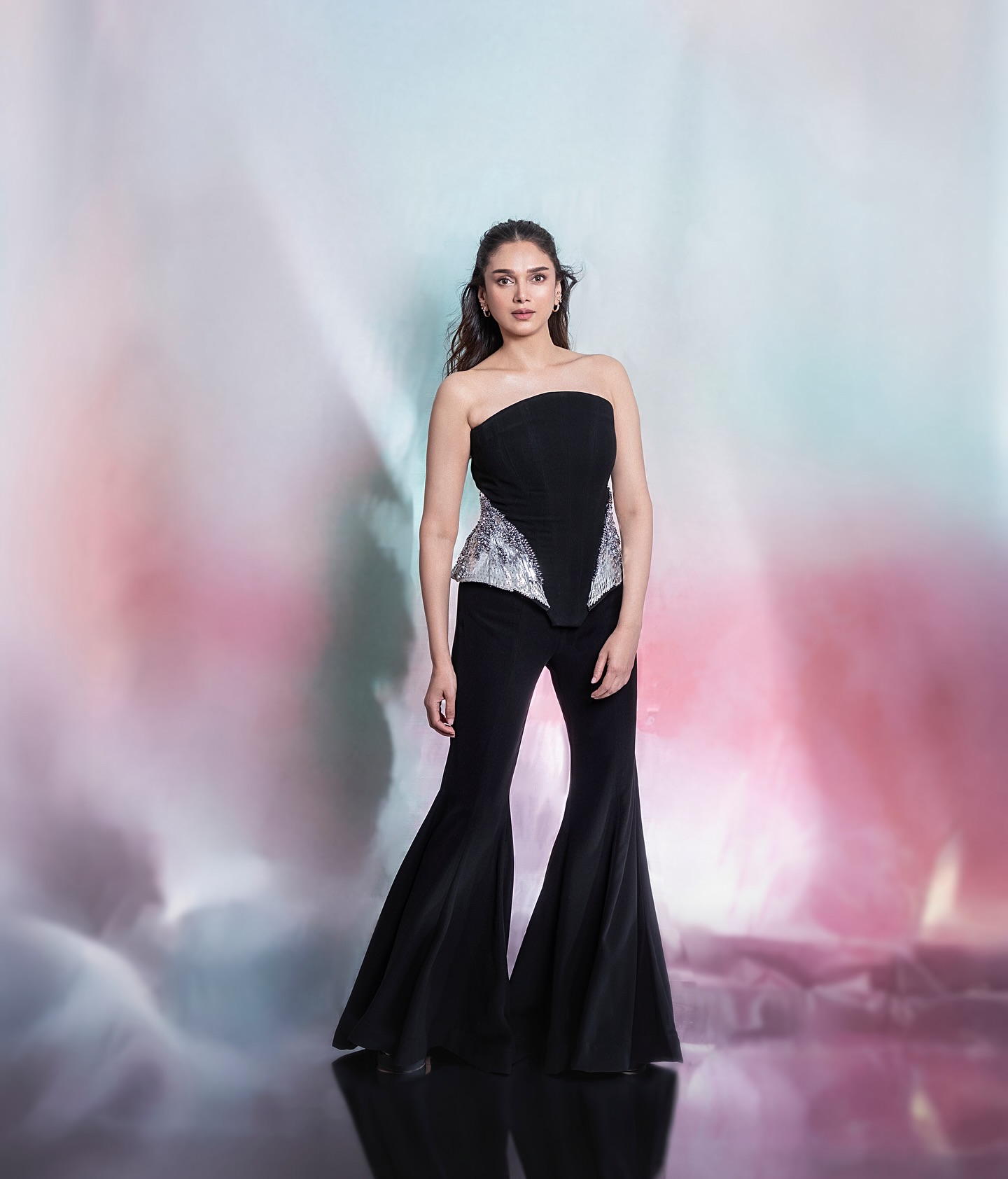 Aditi Rao Hydari Looks Ethereal In Black Attending Waves Summit 2025