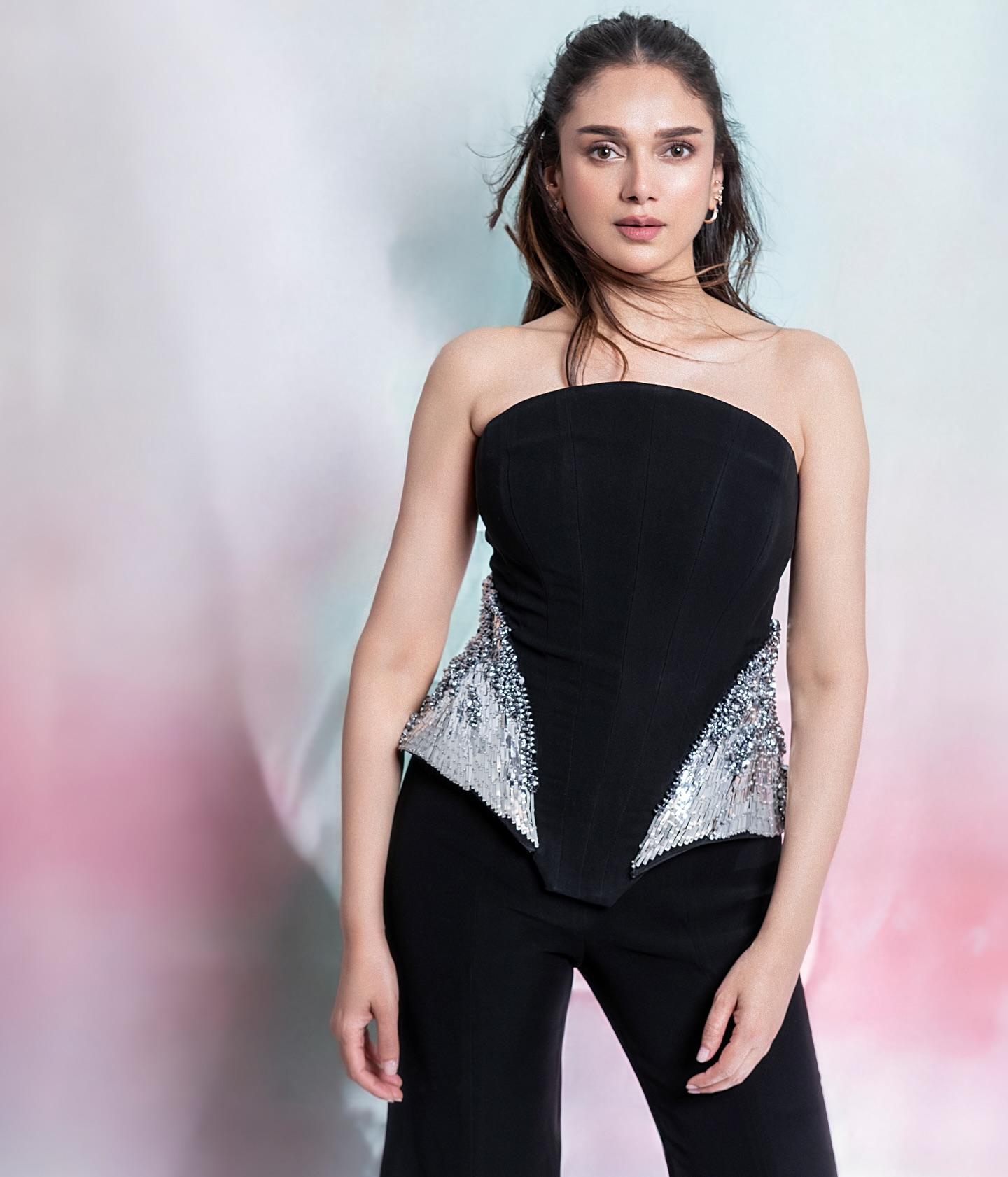 Aditi Rao Hydari Looks Ethereal In Black Attending Waves Summit 2025