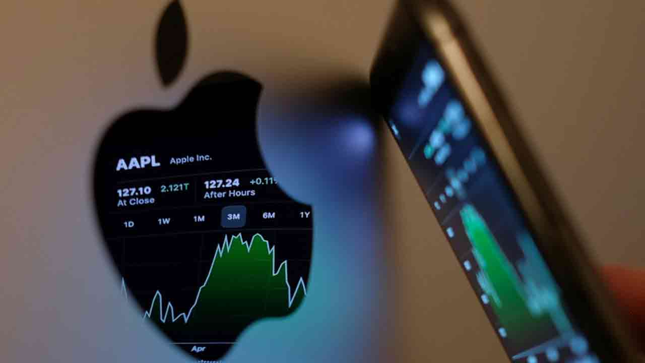 Apple Says Most US-bound iPhones Are No Longer Made in China