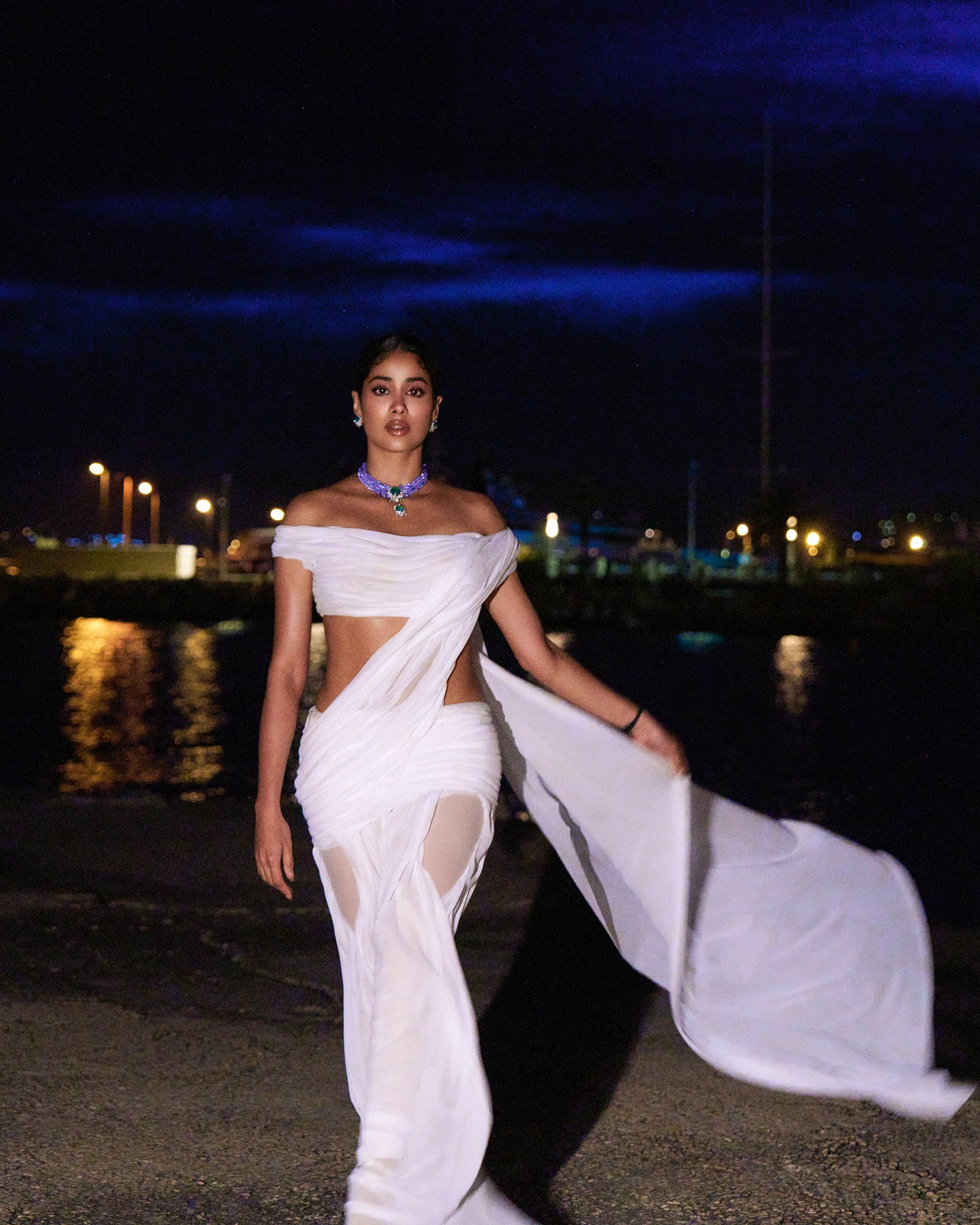 Janhvi Kapoor serves Devara Thangam vibes at Cannes 2025