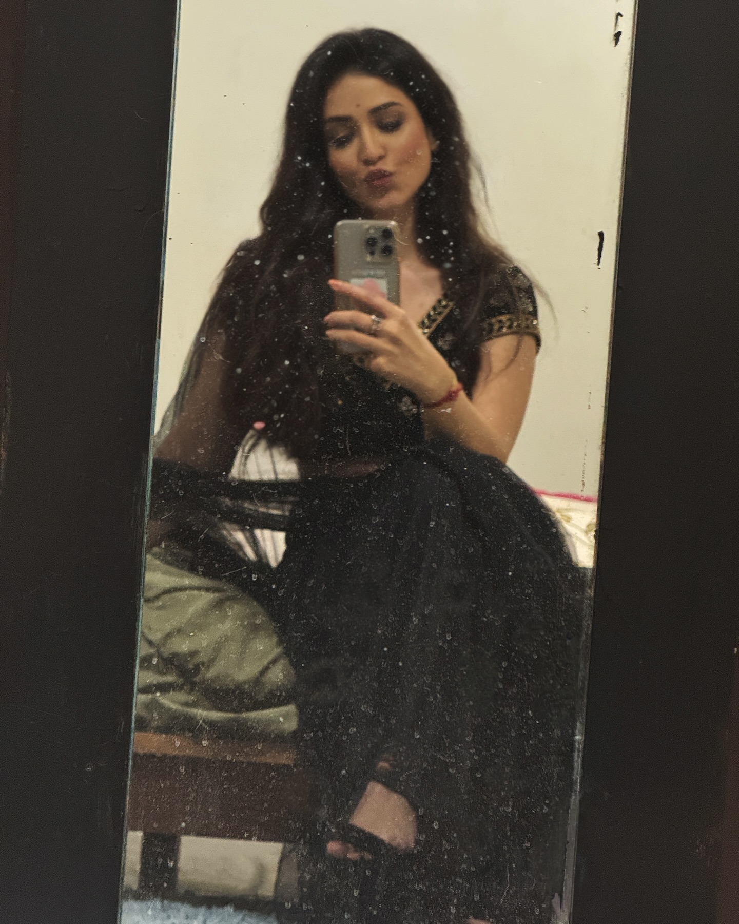 Priyanka Jawalkar in Black Saree: Jaw-Dropping Photos Go Viral