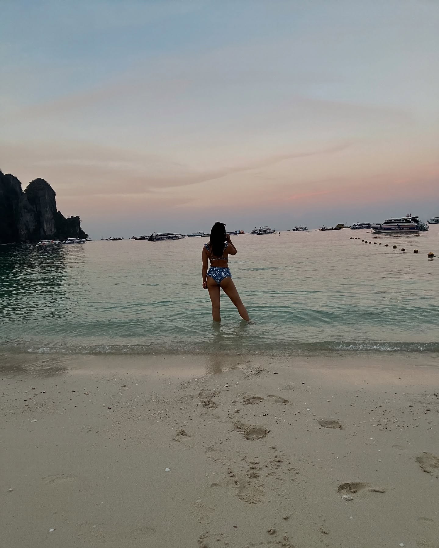 Kavya Thapar’s HOT Beach Photos Turn Up the Heat