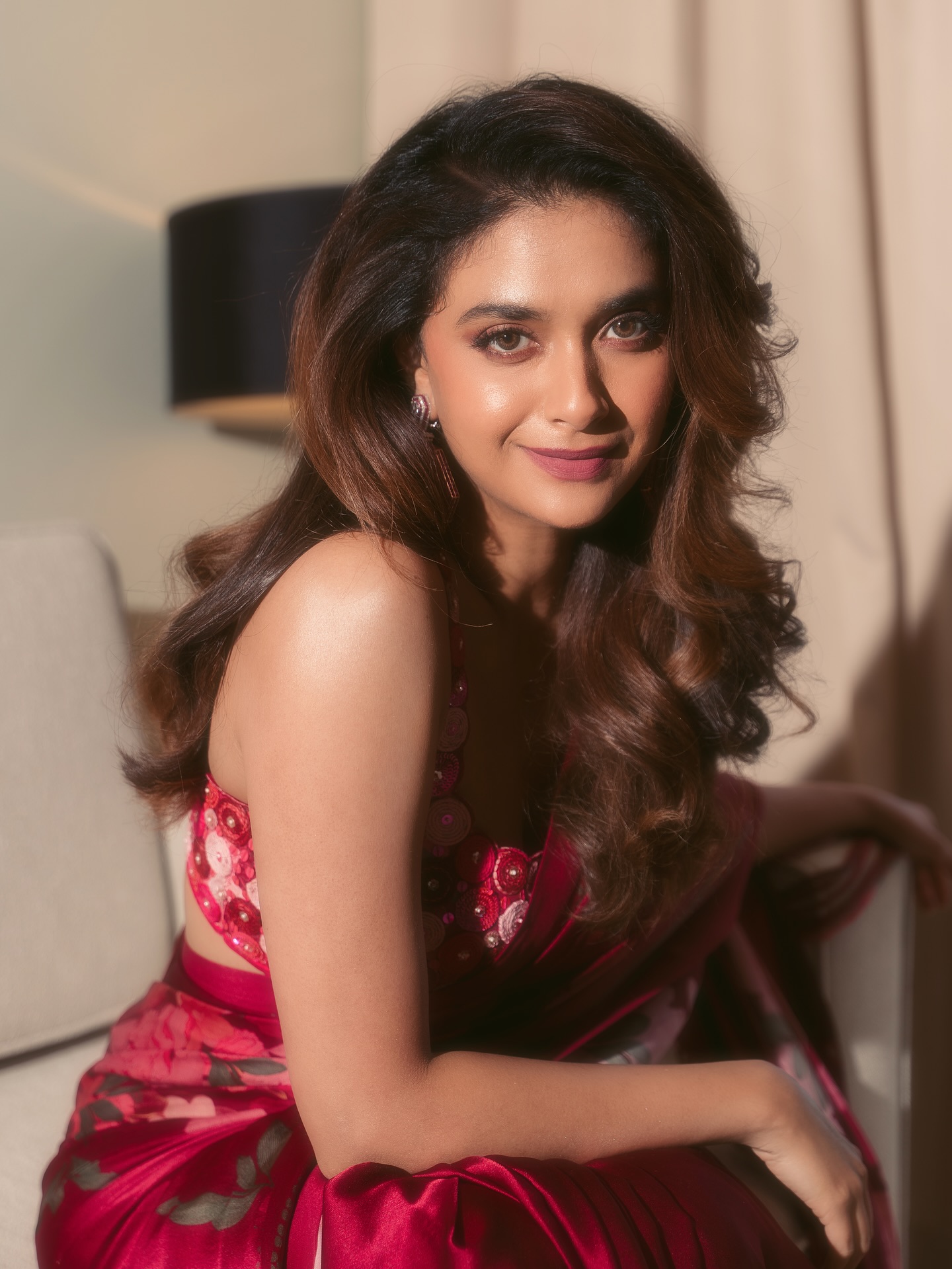 Keerthy Suresh slays eye catching HOT red floral saree in Dubai