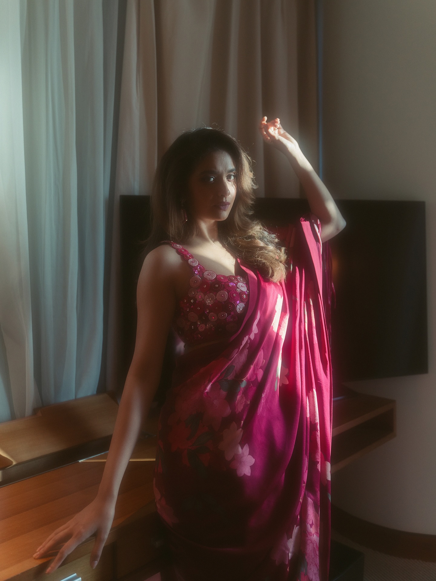 Keerthy Suresh slays eye catching HOT red floral saree in Dubai