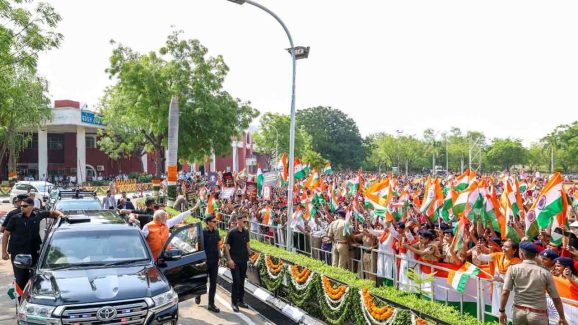PM Modi Begins Two-Day Gujarat Visit with Grand Vadodara Roadshow