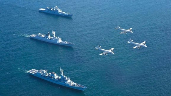 Pakistan photoshops Submarine images against Indian Navy