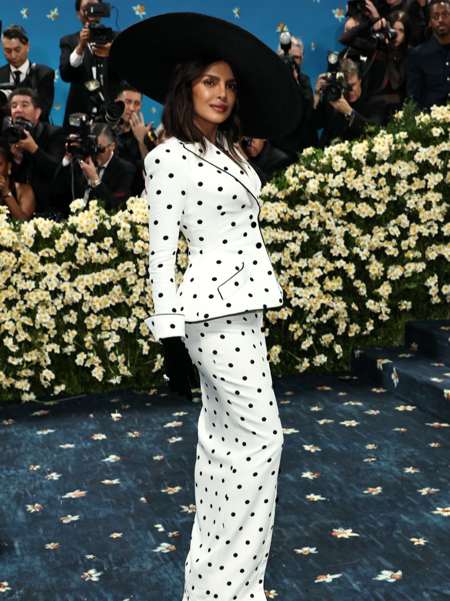 Priyanka Chopra turns polka dot casuals into hot chic look